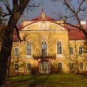 OBEC ŽELOVCE: Kaštieľ