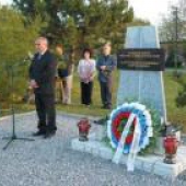 OBEC ŽELOVCE: Odhalenie pamätníka - deň remesiel