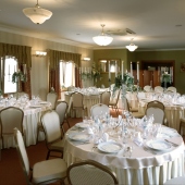  HOTEL MARATON: -