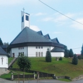 OBEC SIHELNÉ: Kostol