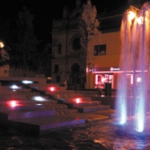 MESTO SENEC: -