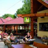 MESTO SENEC: -