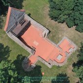 OBEC VEĽKÁ ČOLOMIJA: Pôvodný Pustý kostol – Az eredeti Puszta templom